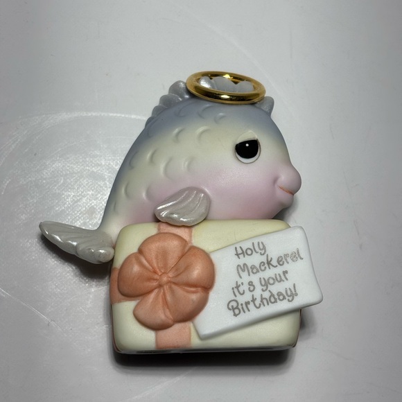 Holy Mackerel It’s Your Birthday Precious Moments No Box Heart Trademark #994898 - Picture 9 of 9